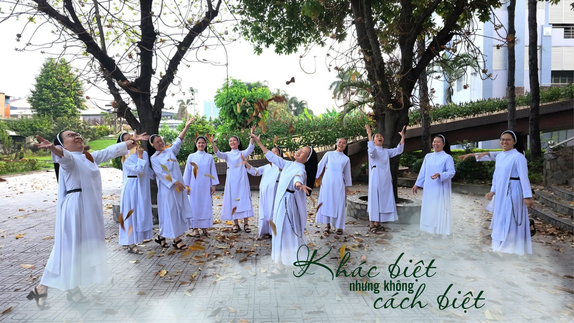 Khác biệt nhưng không cách biệt 